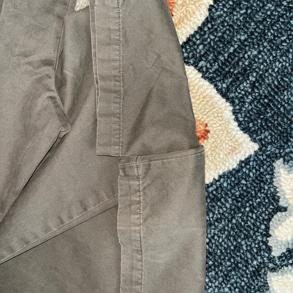 Banana Republic Gavin Fit straight leg chinos - Picture 8 of 8